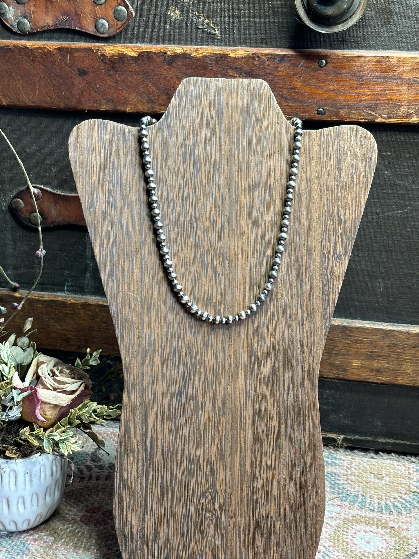 Layne Necklace