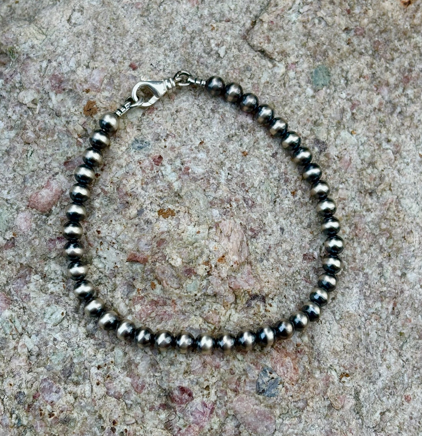 5 mm Navajo Pearl Bracelet