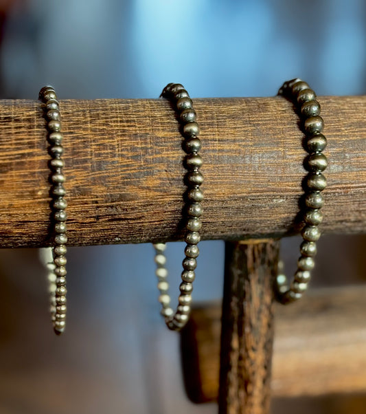 5 mm Navajo Pearl Bracelet